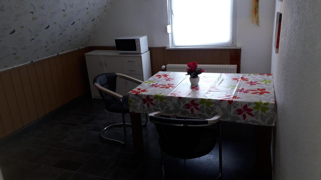 Jarkows Ferienwohnung Meschede Buitenkant foto
