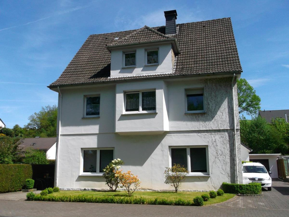 Jarkows Ferienwohnung Meschede Buitenkant foto