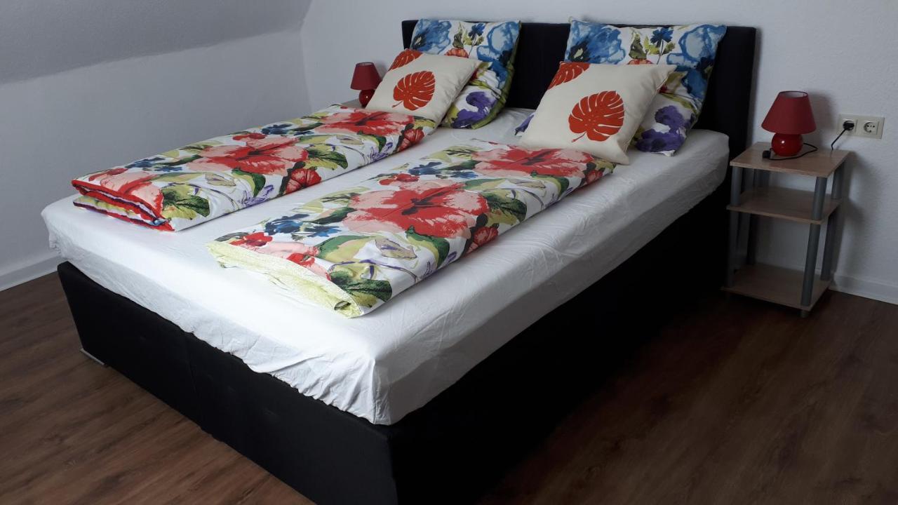 Jarkows Ferienwohnung Meschede Buitenkant foto